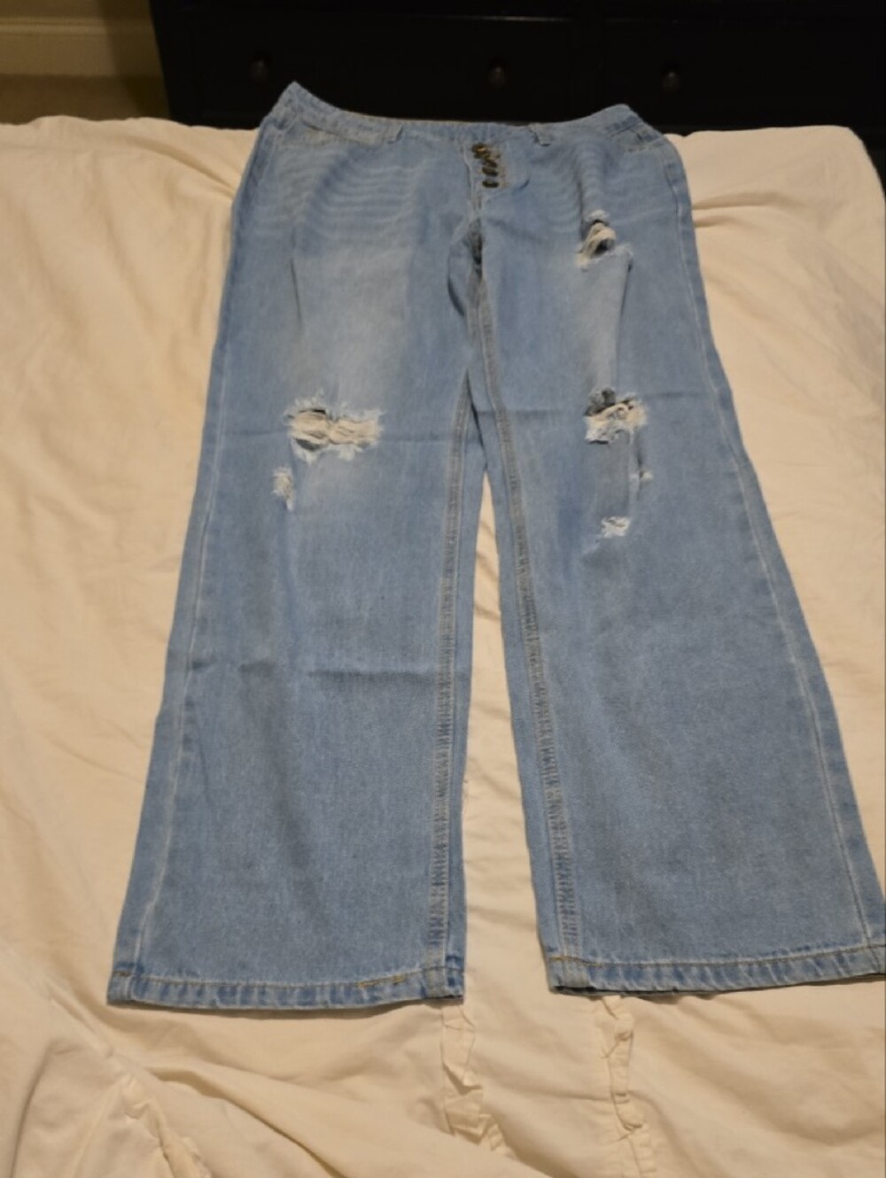 Light Blue Distressed Wide-Leg Women’s Jeans NWT